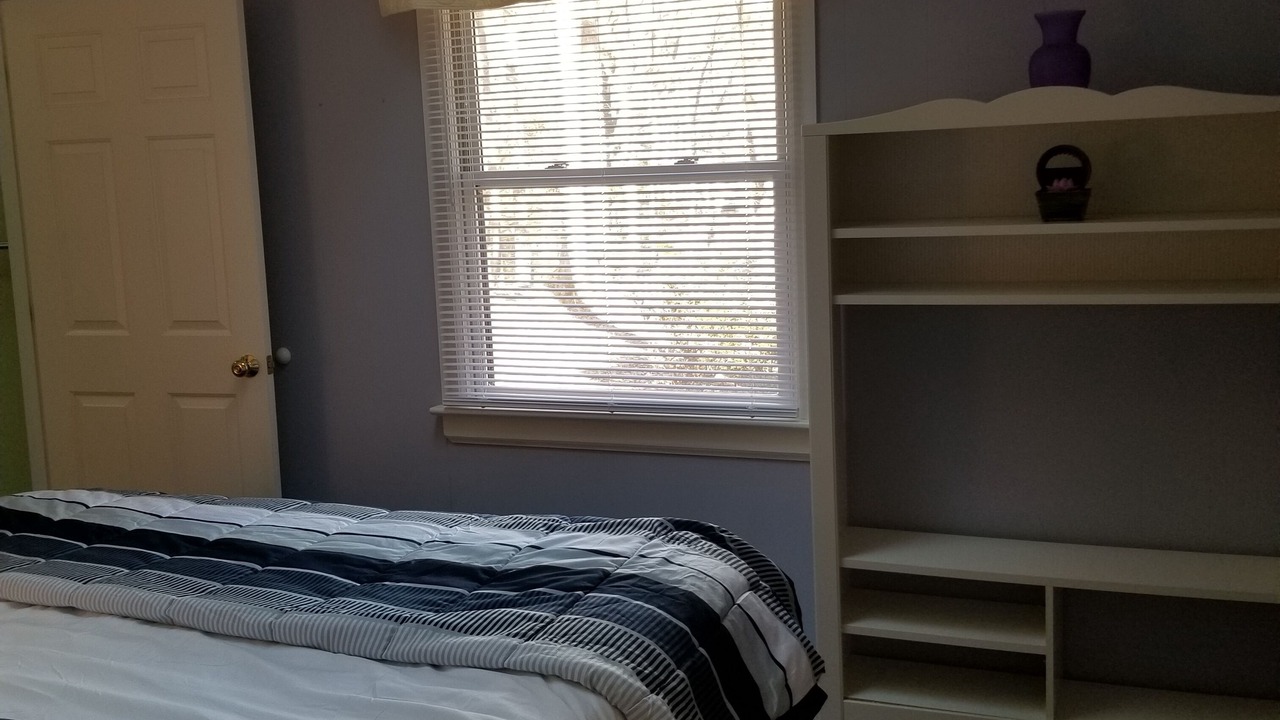 Photo of Bedroom in Macon