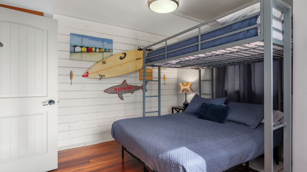 Photo of Bedroom in Sea Scape