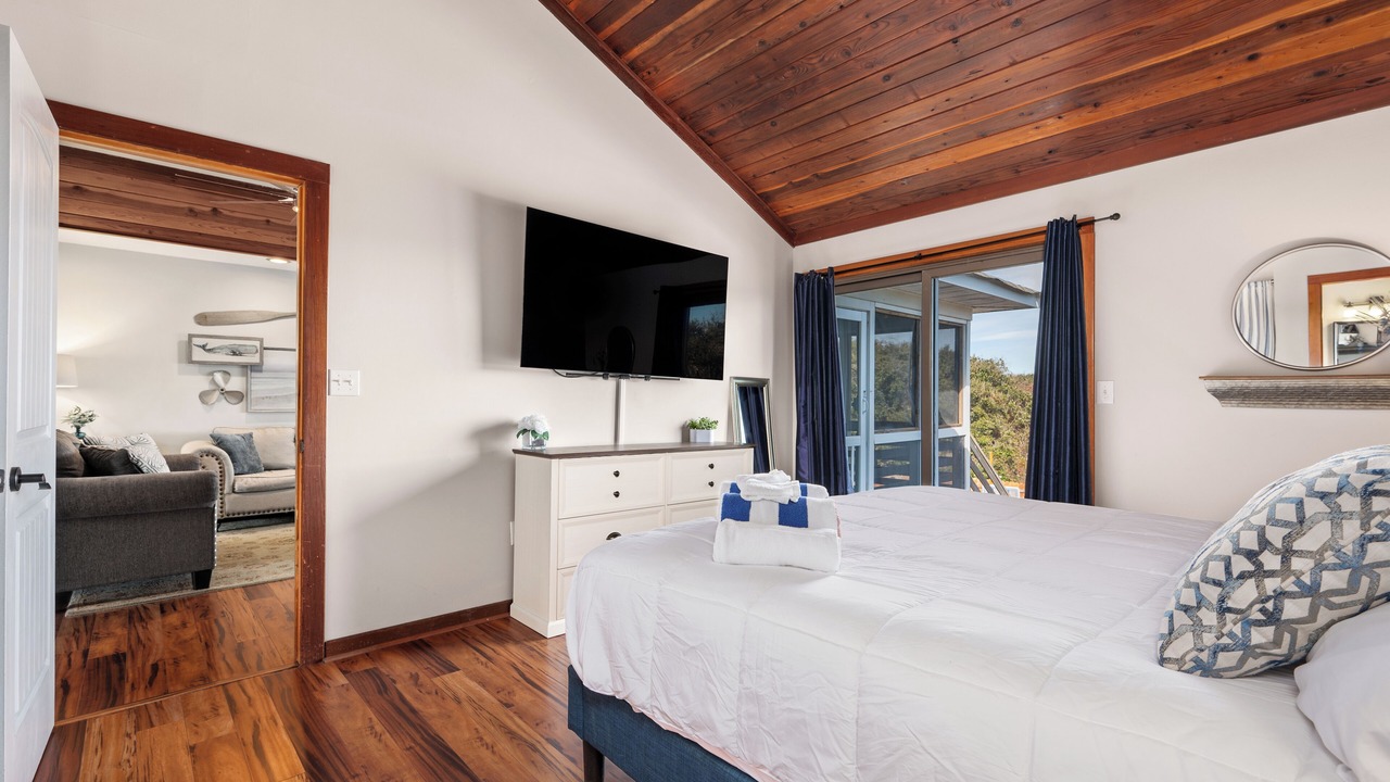 Photo of Bedroom in Sea Scape