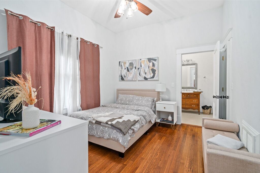 Photo of Bedroom in Greensboro