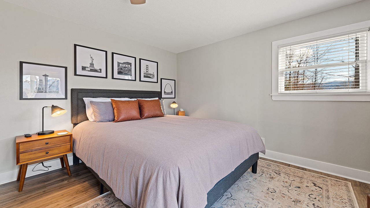 Photo of Bedroom in Lake Junaluska