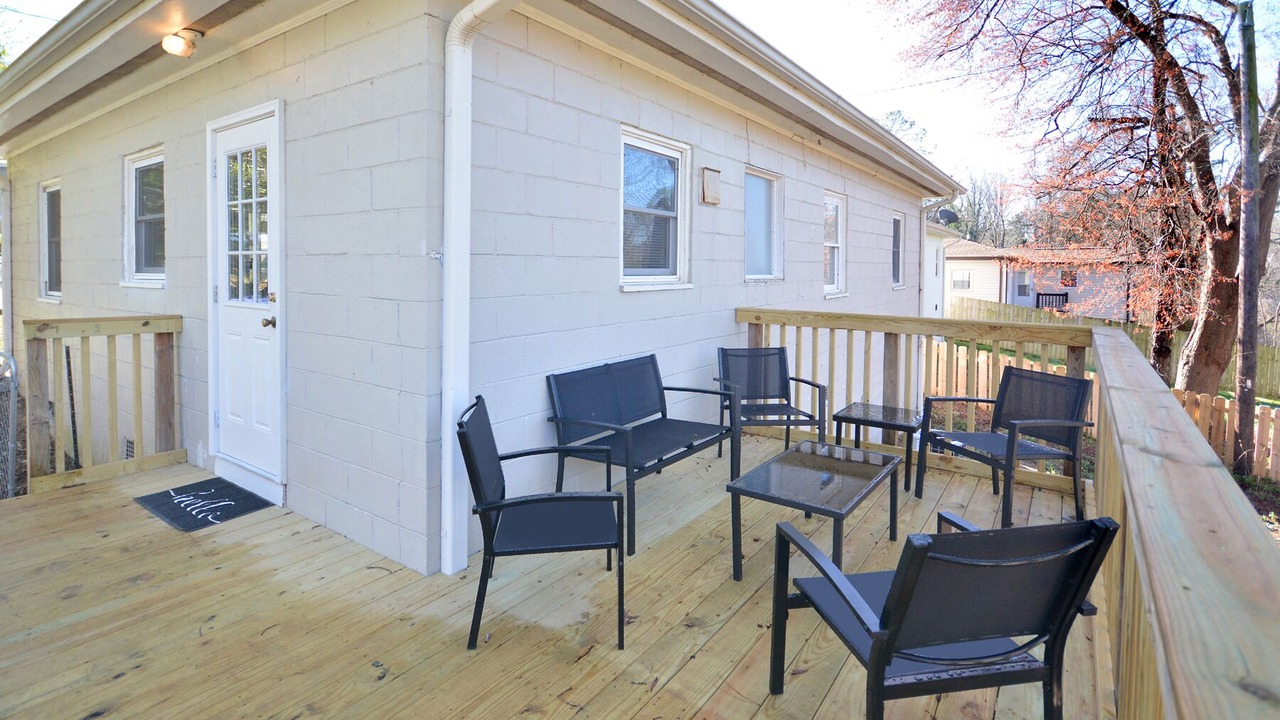 Photo of Patio Balcony in Carrboro
