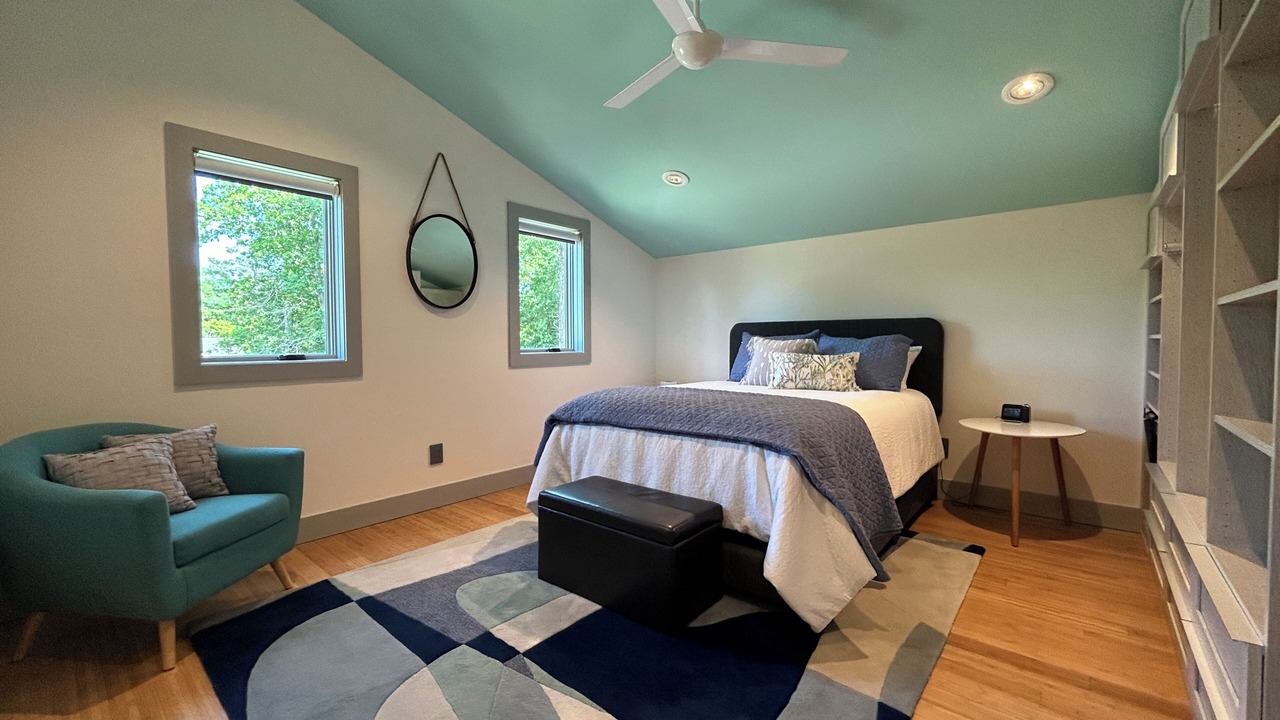 Photo of Bedroom in Southern Shores