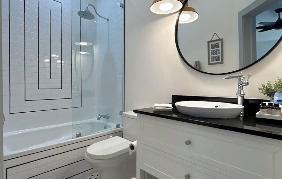Photo of Bathroom in Southern Shores