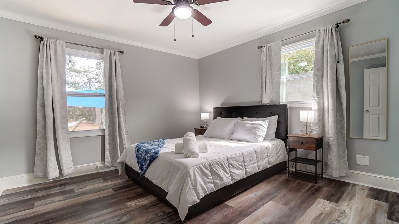 Photo of Bedroom in Starmount