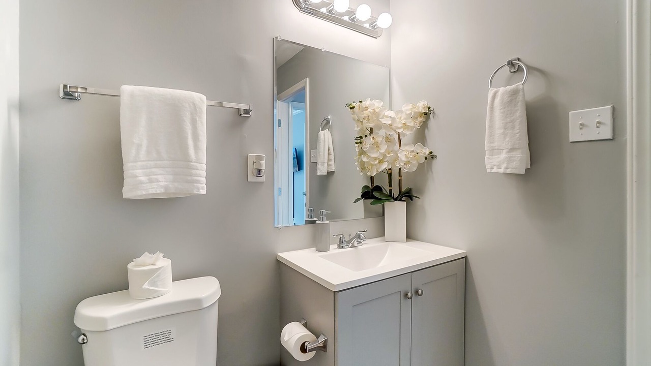 Photo of Bathroom in Starmount