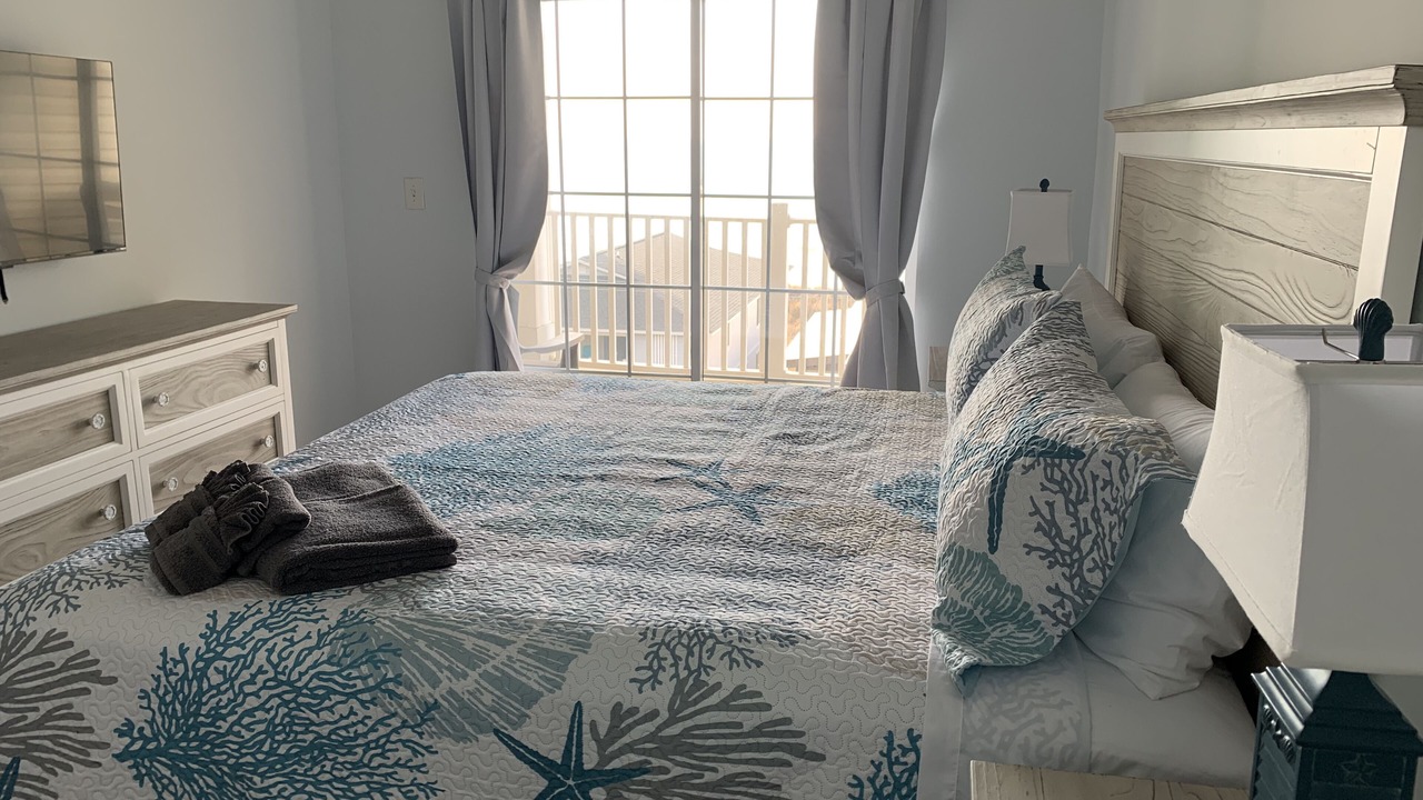 Photo of Bedroom in Ash