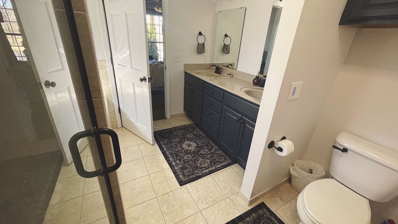 Photo of Bathroom in West End