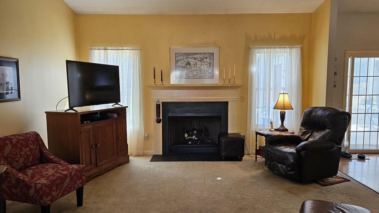 Photo of Livingroom in Seven Lakes