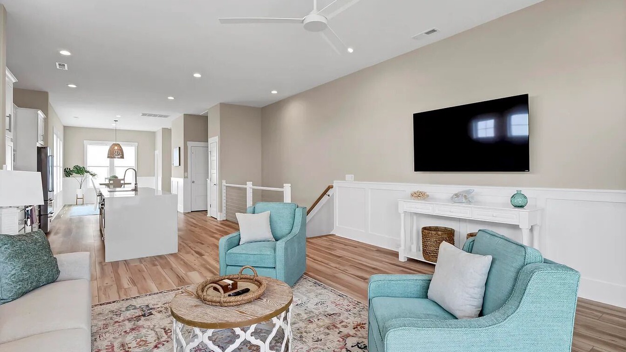 Photo of Livingroom in Wilmington Beach