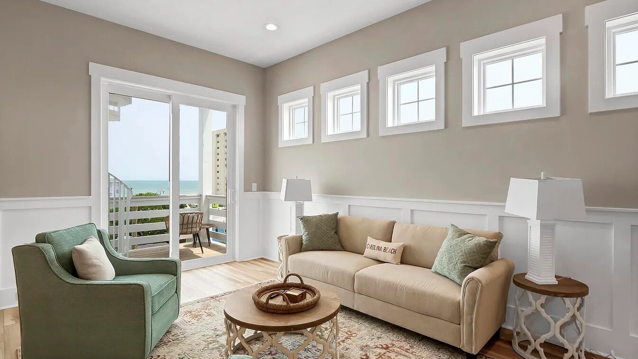 Photo of Livingroom in Wilmington Beach