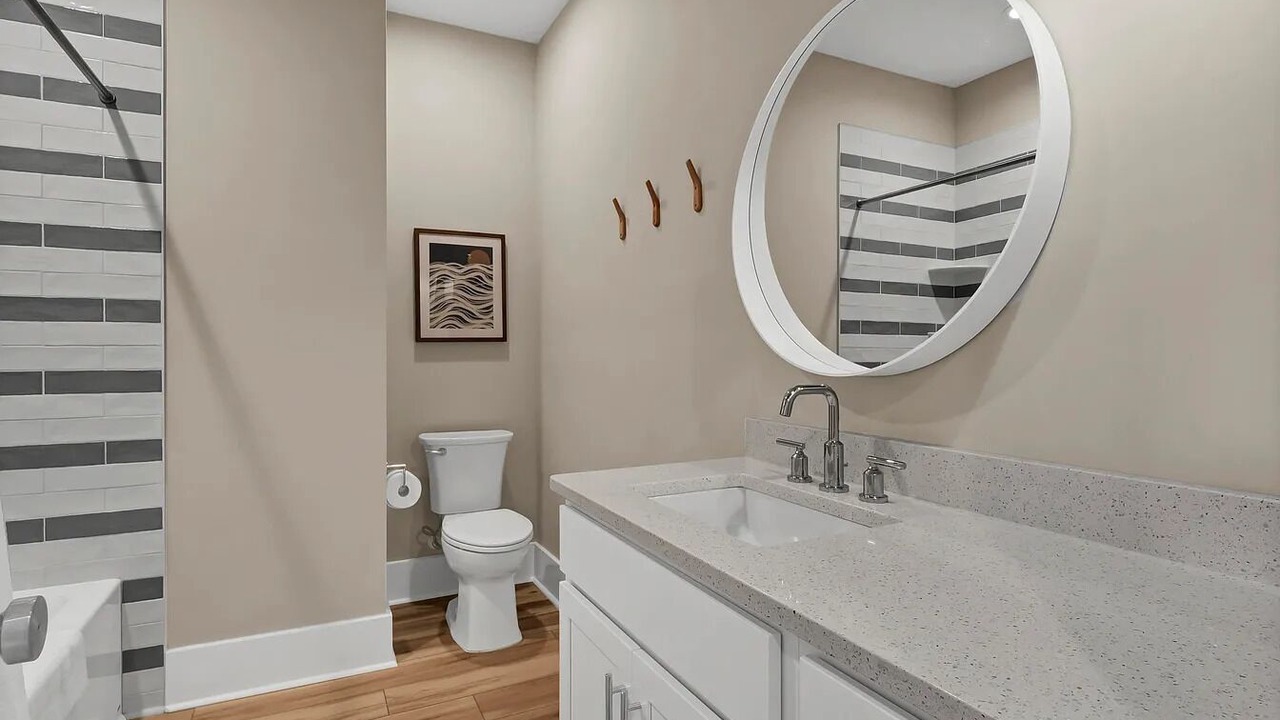 Photo of Bathroom in Wilmington Beach