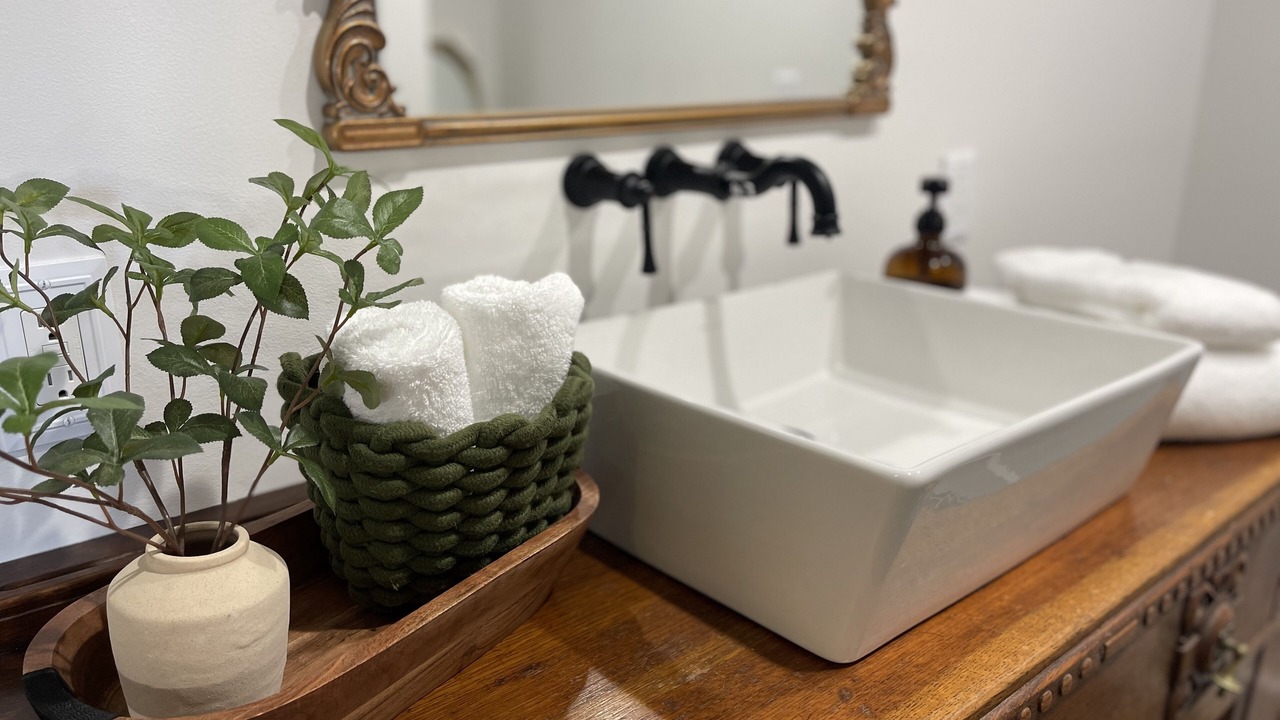 Photo of Bathroom in Belmont Historic District