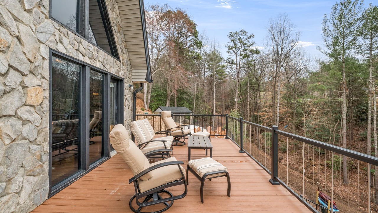 Photo of Patio Balcony in Taylorsville