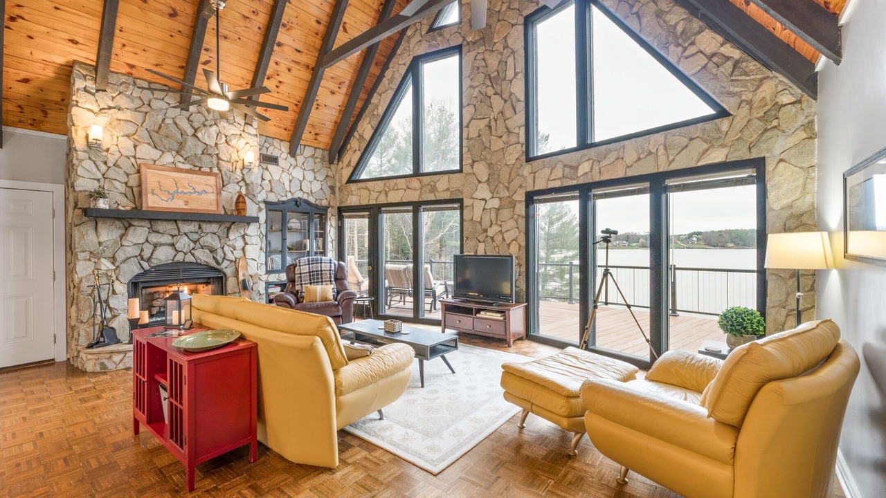 Photo of Livingroom in Taylorsville