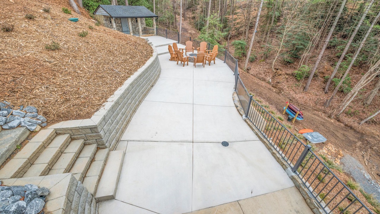 Photo of Patio Balcony in Taylorsville