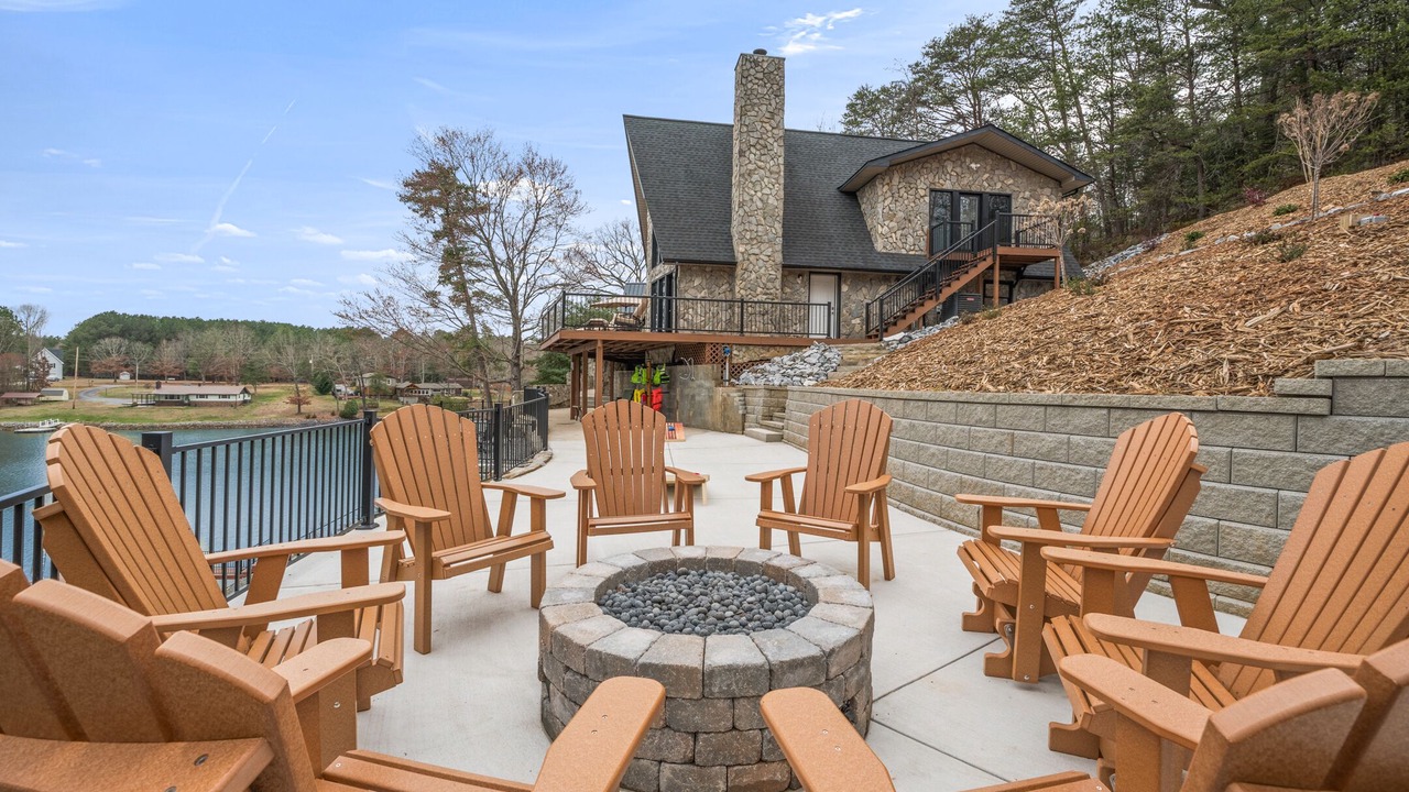 Photo of Patio Balcony in Taylorsville