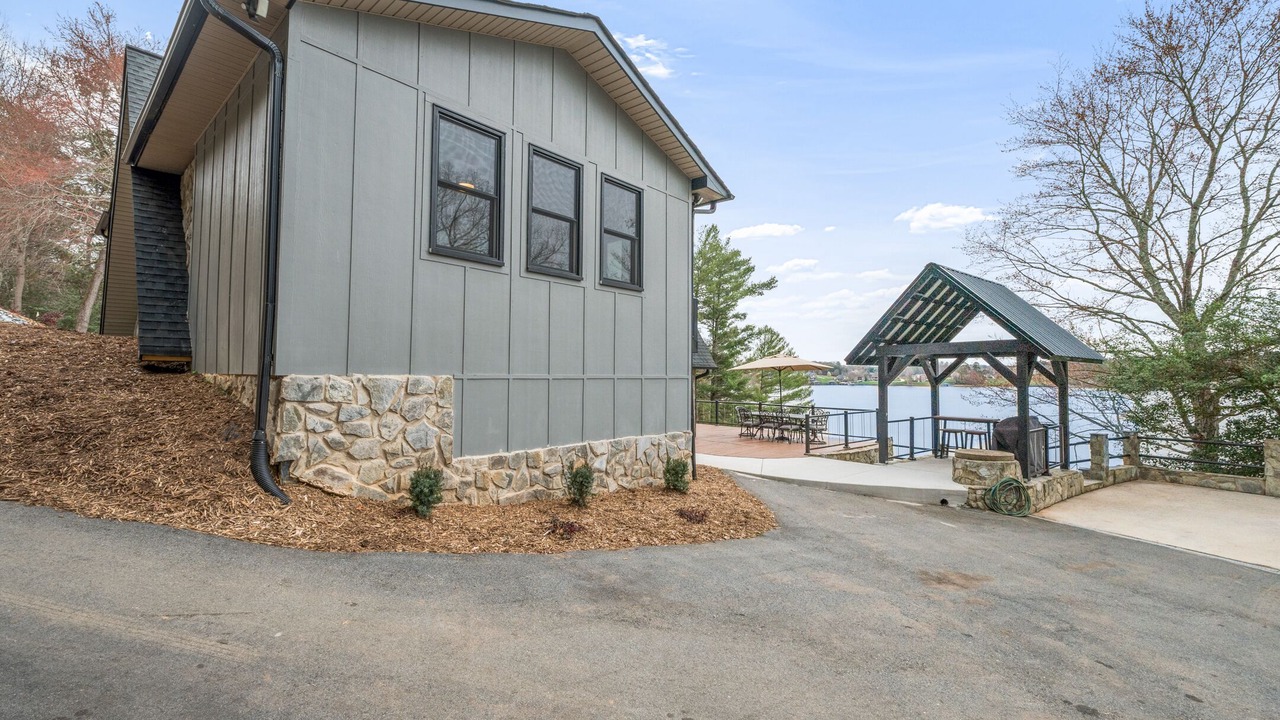 Photo of Outdoor in Taylorsville