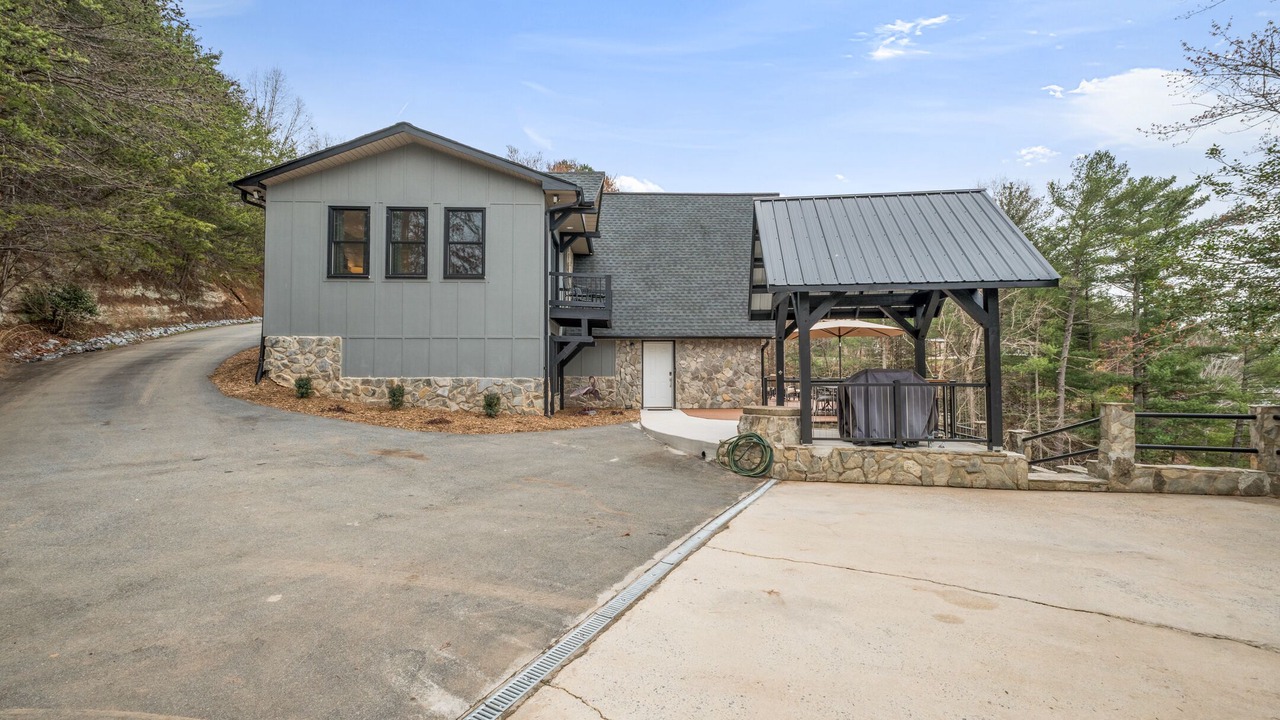 Photo of Outdoor in Taylorsville