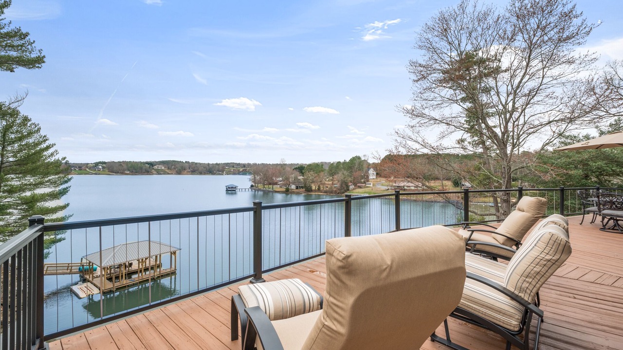 Photo of Patio Balcony in Taylorsville