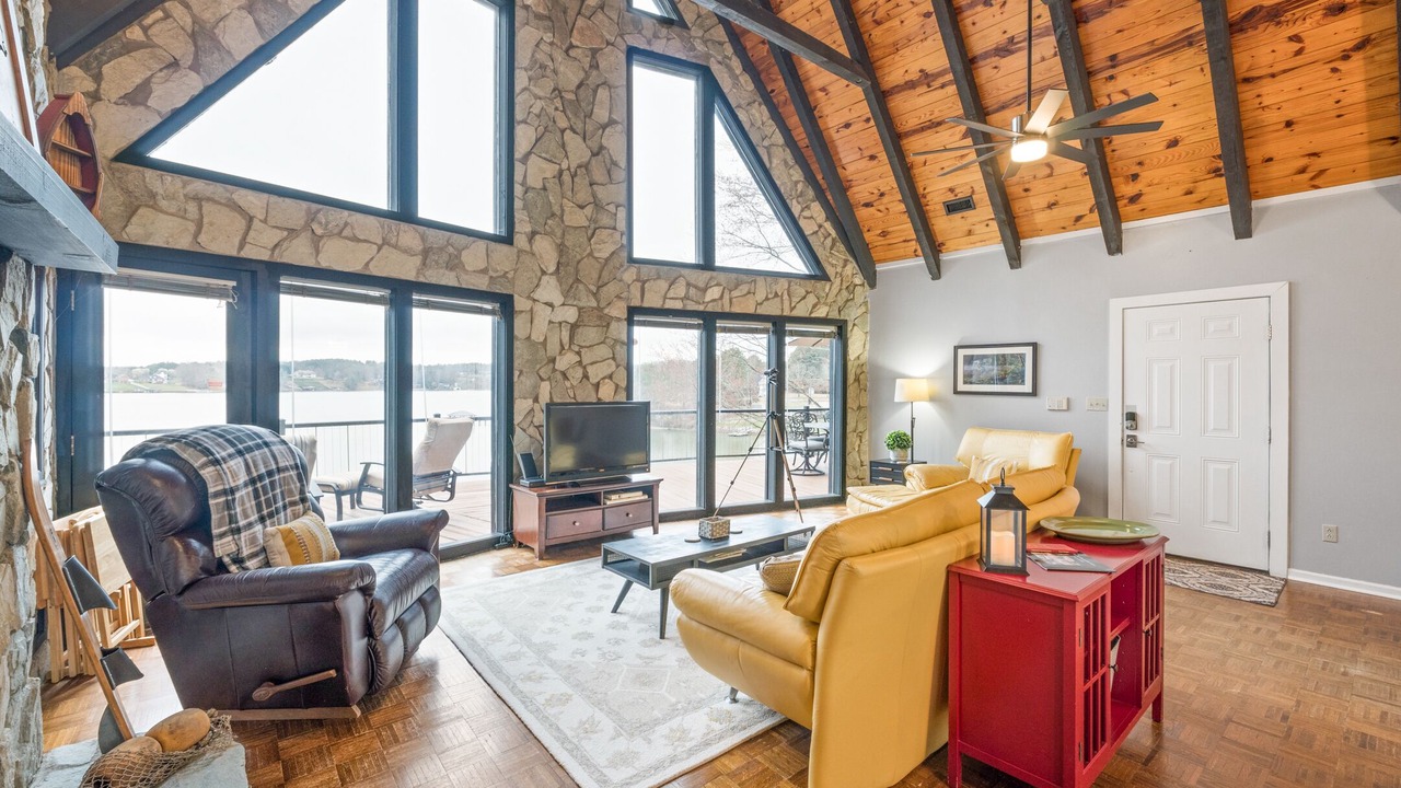 Photo of Livingroom in Taylorsville