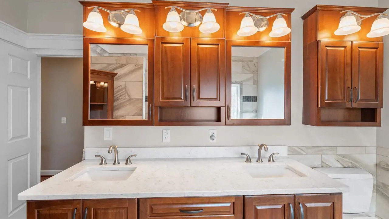 Photo of Bathroom in St. James