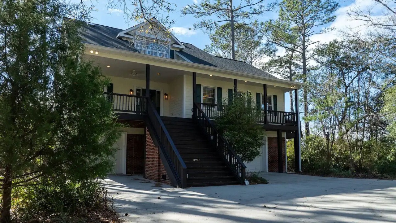 Photo of Outdoor in St. James