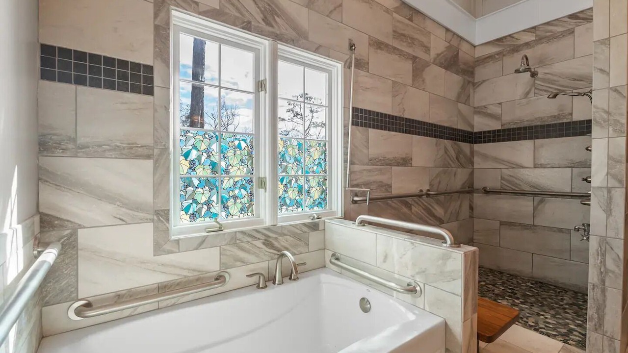 Photo of Bathroom in St. James