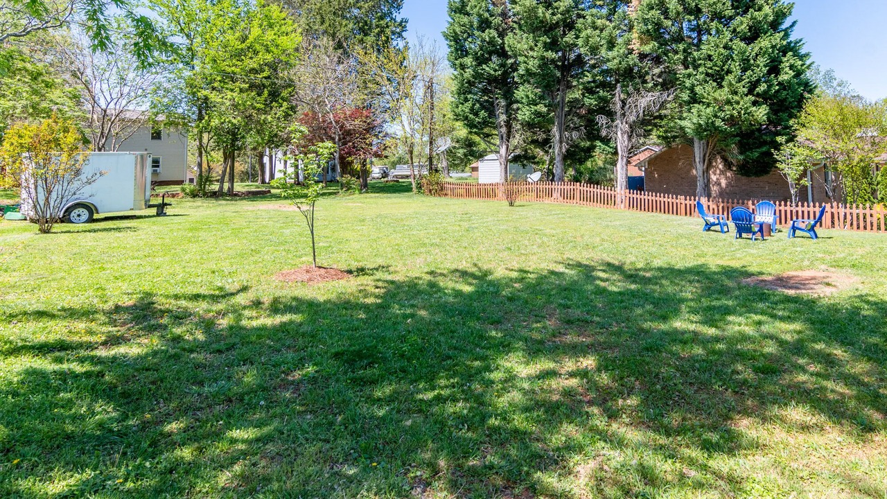 Photo of Outdoor in Mayhew