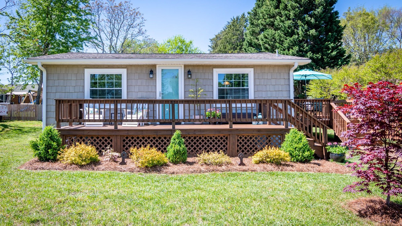 Photo of Outdoor in Mayhew
