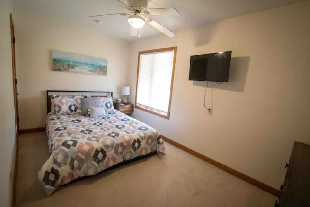 Photo of Bedroom in Sea Scape