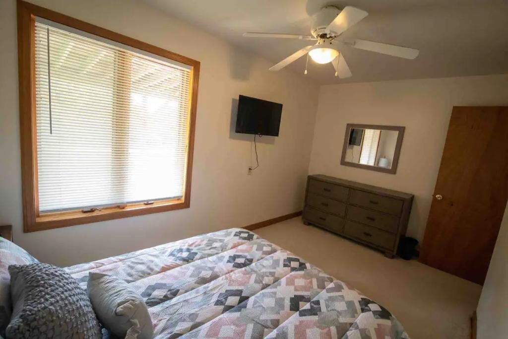 Photo of Bedroom in Sea Scape