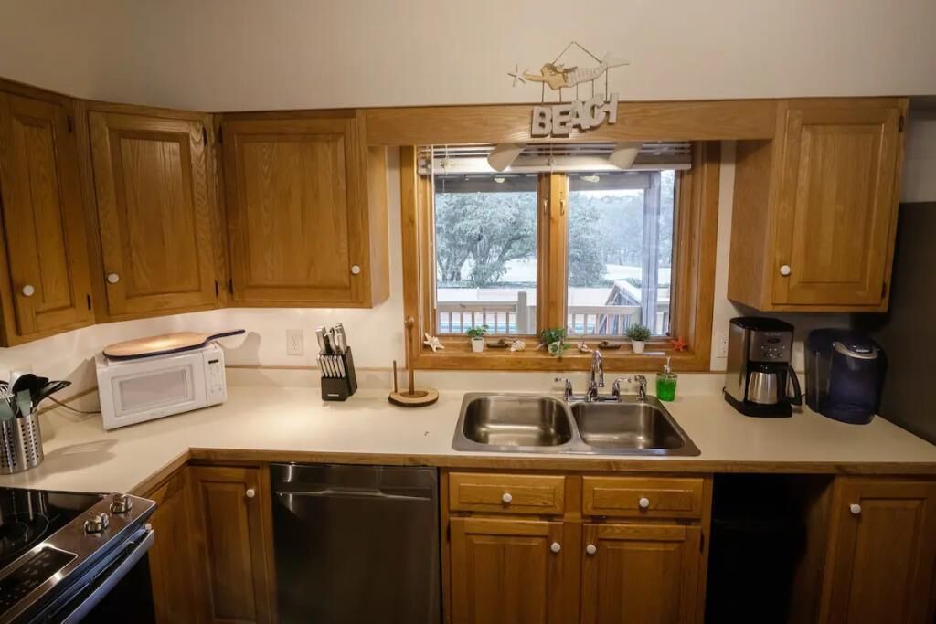 Photo of Kitchen in Sea Scape