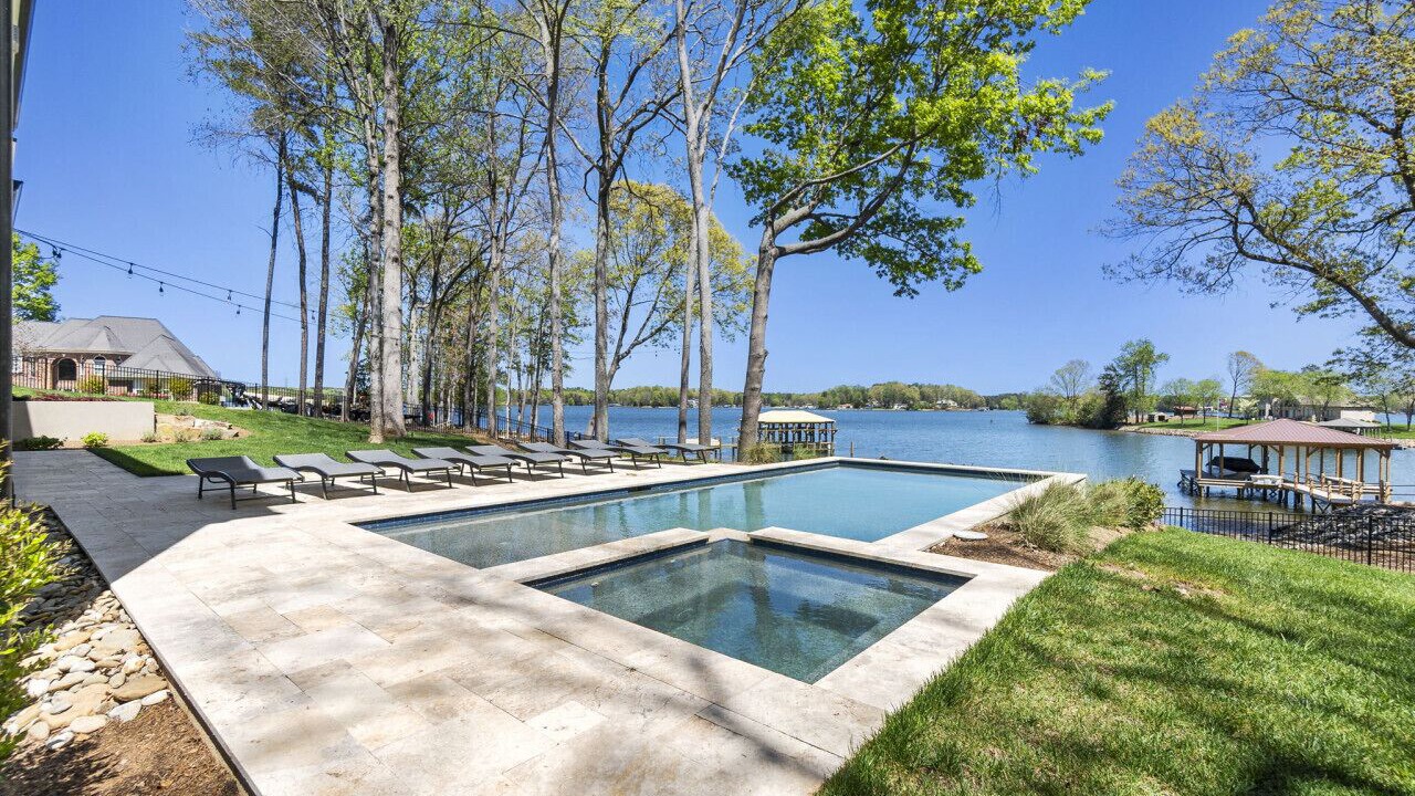 Photo of Outdoor in Lake Norman of Catawba