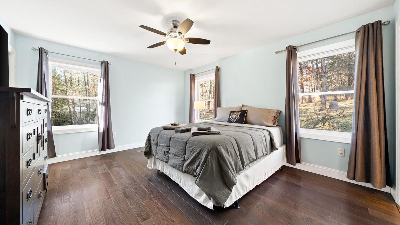 Photo of Bedroom in Fairview
