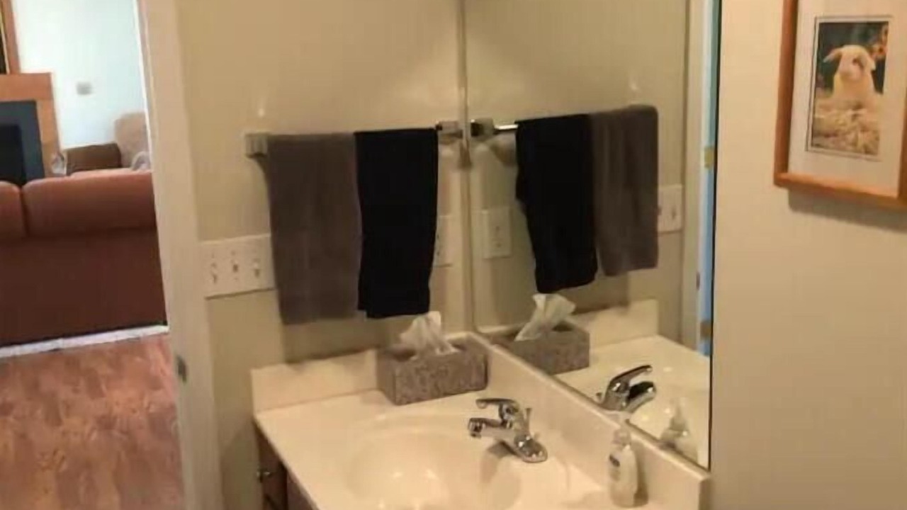 Photo of Bathroom in Laurel Springs