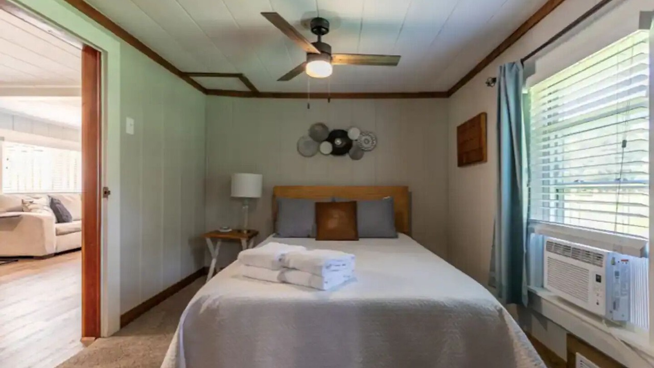 Photo of Bedroom in Newland