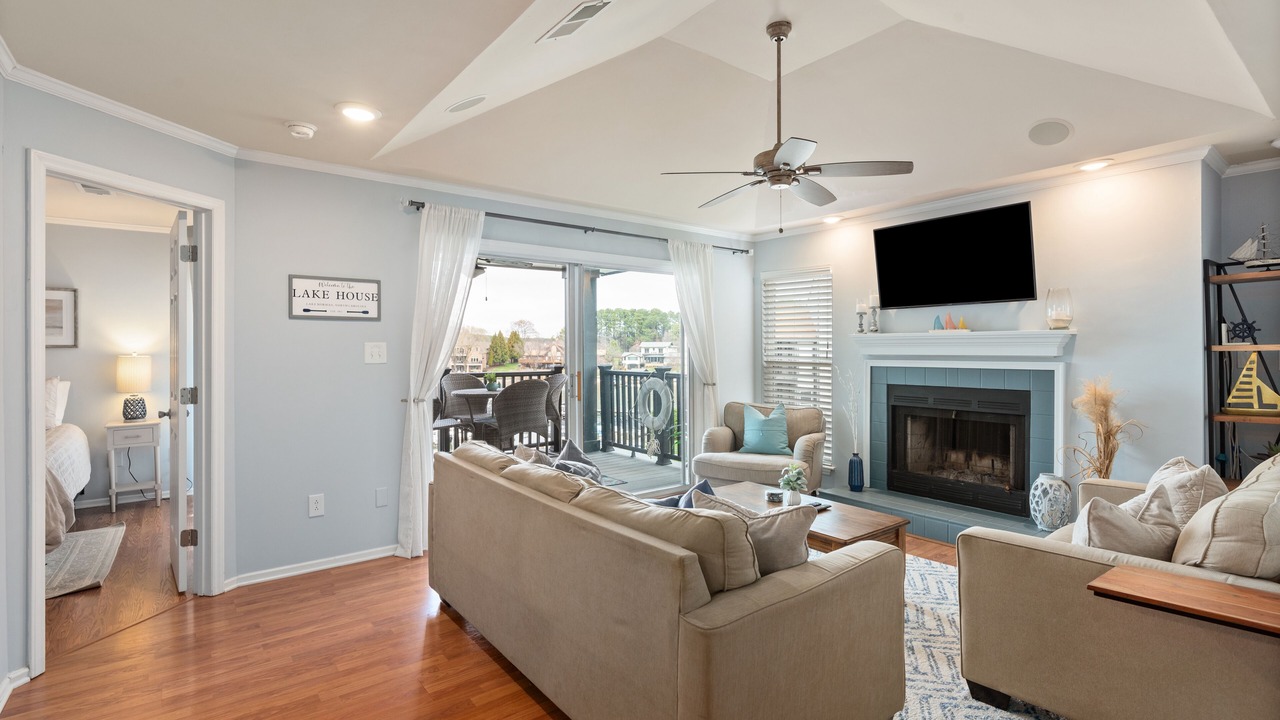Photo of Livingroom in Cornelius