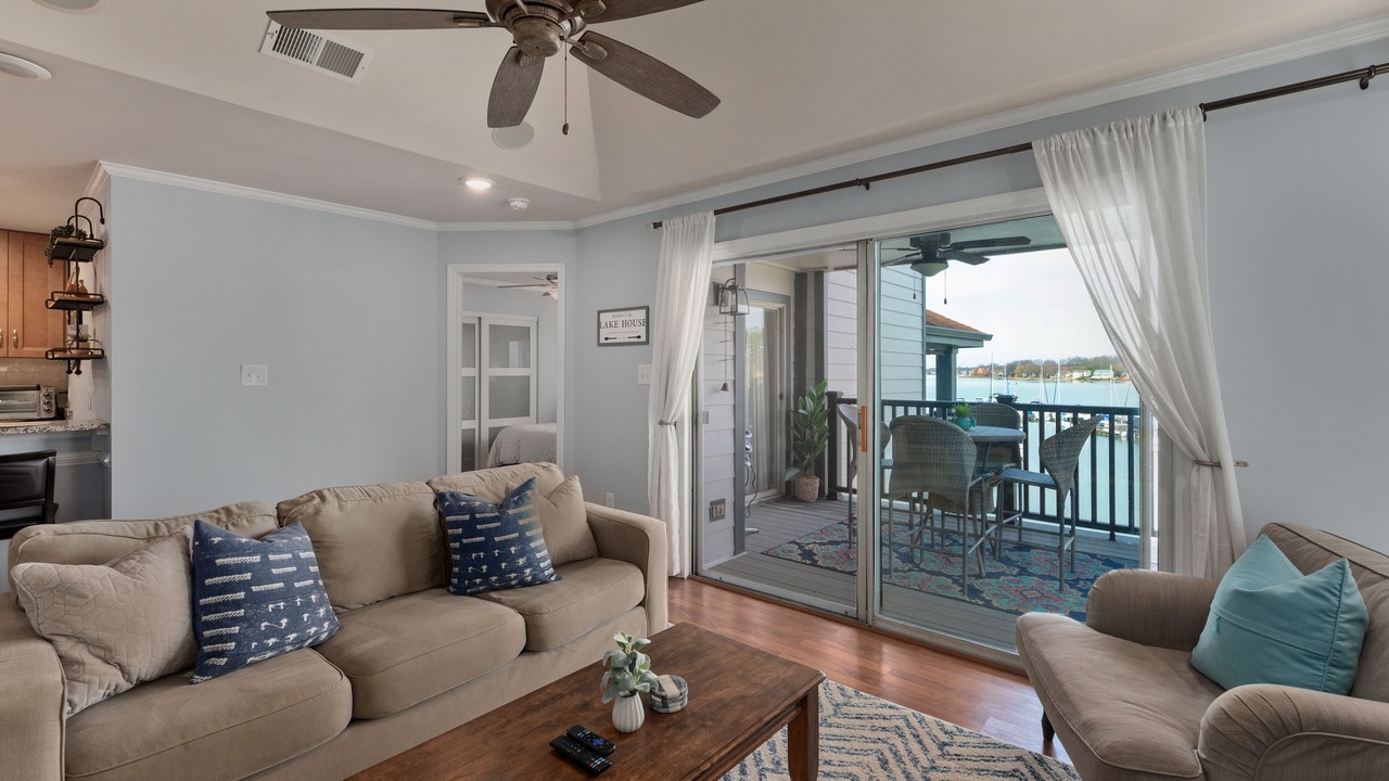 Photo of Livingroom in Cornelius