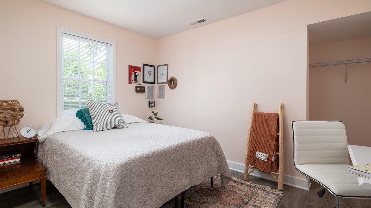 Photo of Bedroom in Greensboro