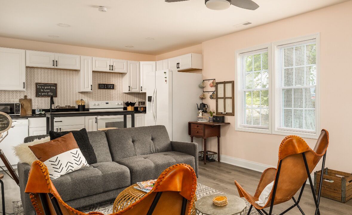 Photo of Livingroom in Greensboro