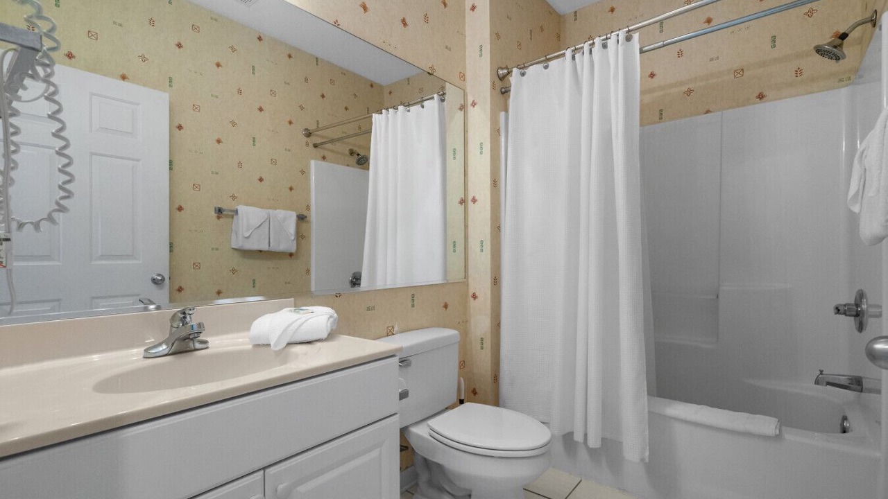 Photo of Bathroom in Sea Trail