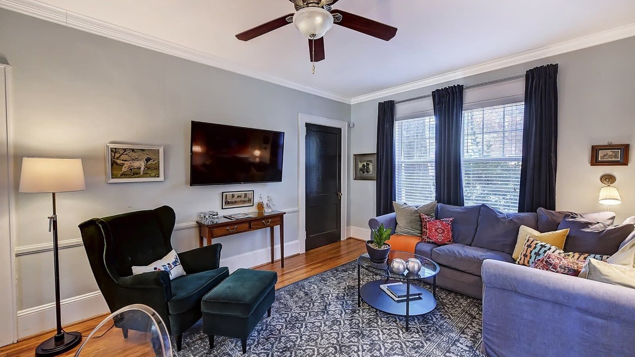 Photo of Livingroom in Dilworth