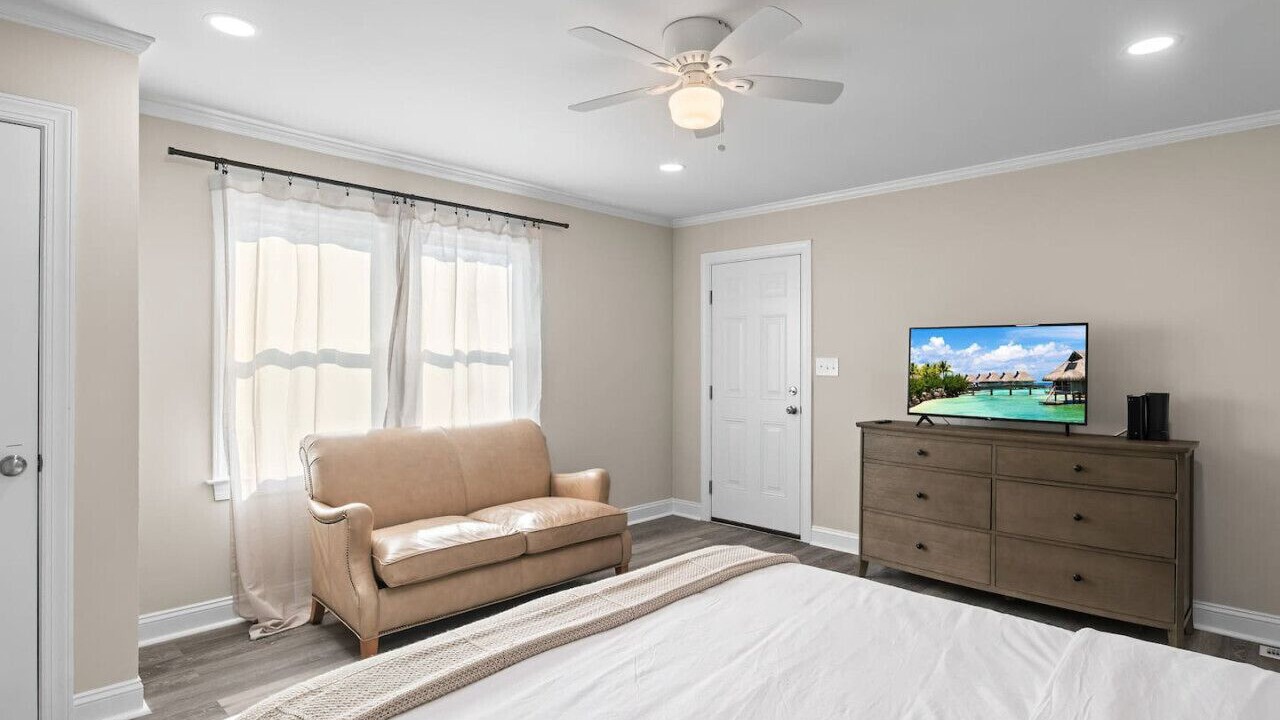 Photo of Bedroom in Dunn