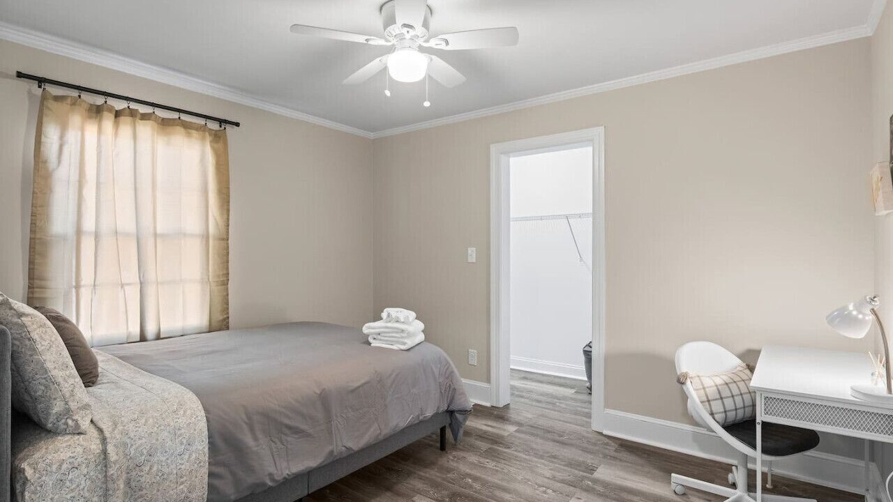Photo of Bedroom in Dunn