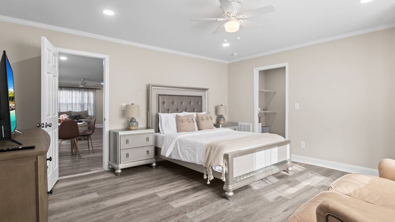 Photo of Bedroom in Dunn