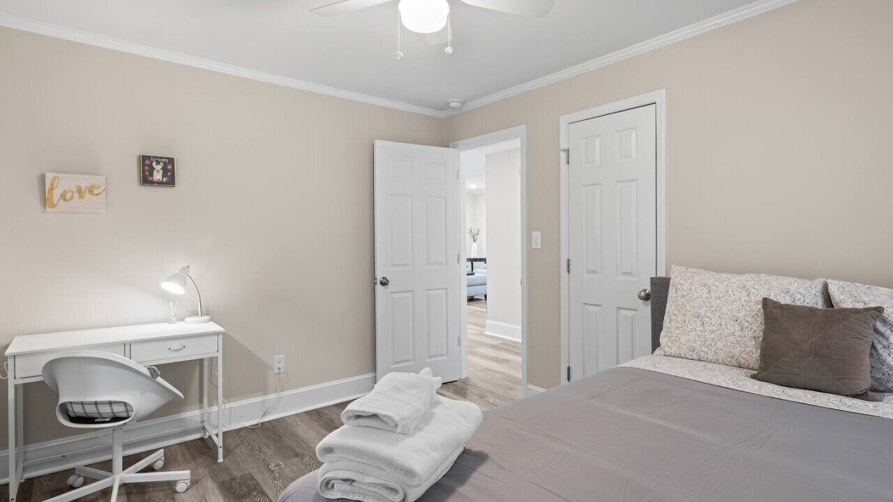 Photo of Bedroom in Dunn