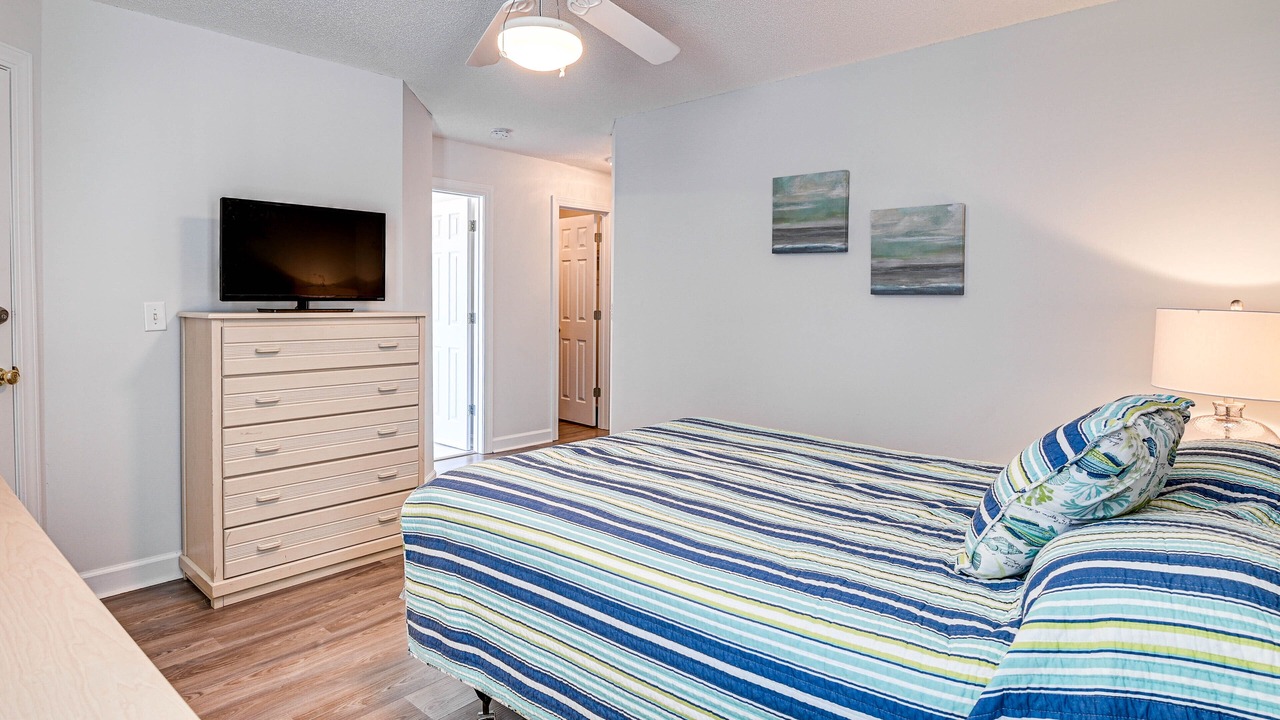 Photo of Bedroom in Murrells Inlet