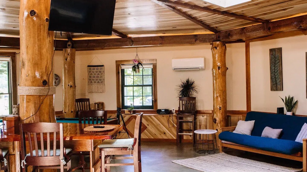 Photo of Livingroom in Nebo