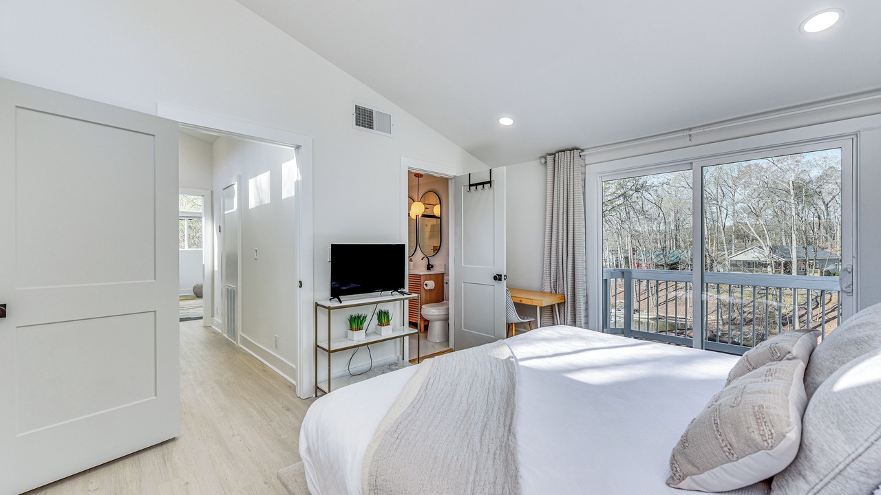 Photo of Bedroom in Troy